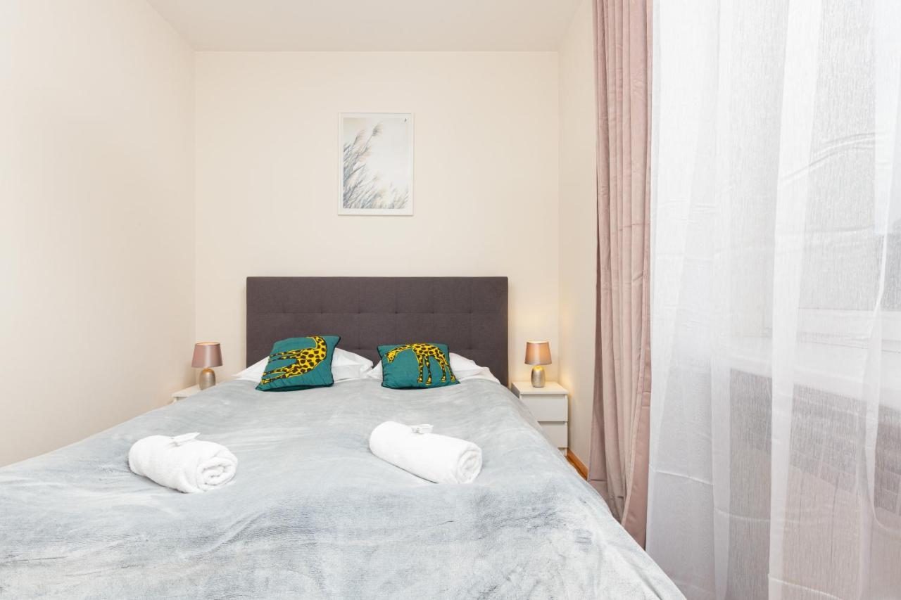 City Center Apartment Elektoralna By Noclegi Renters Warsaw Exterior photo
